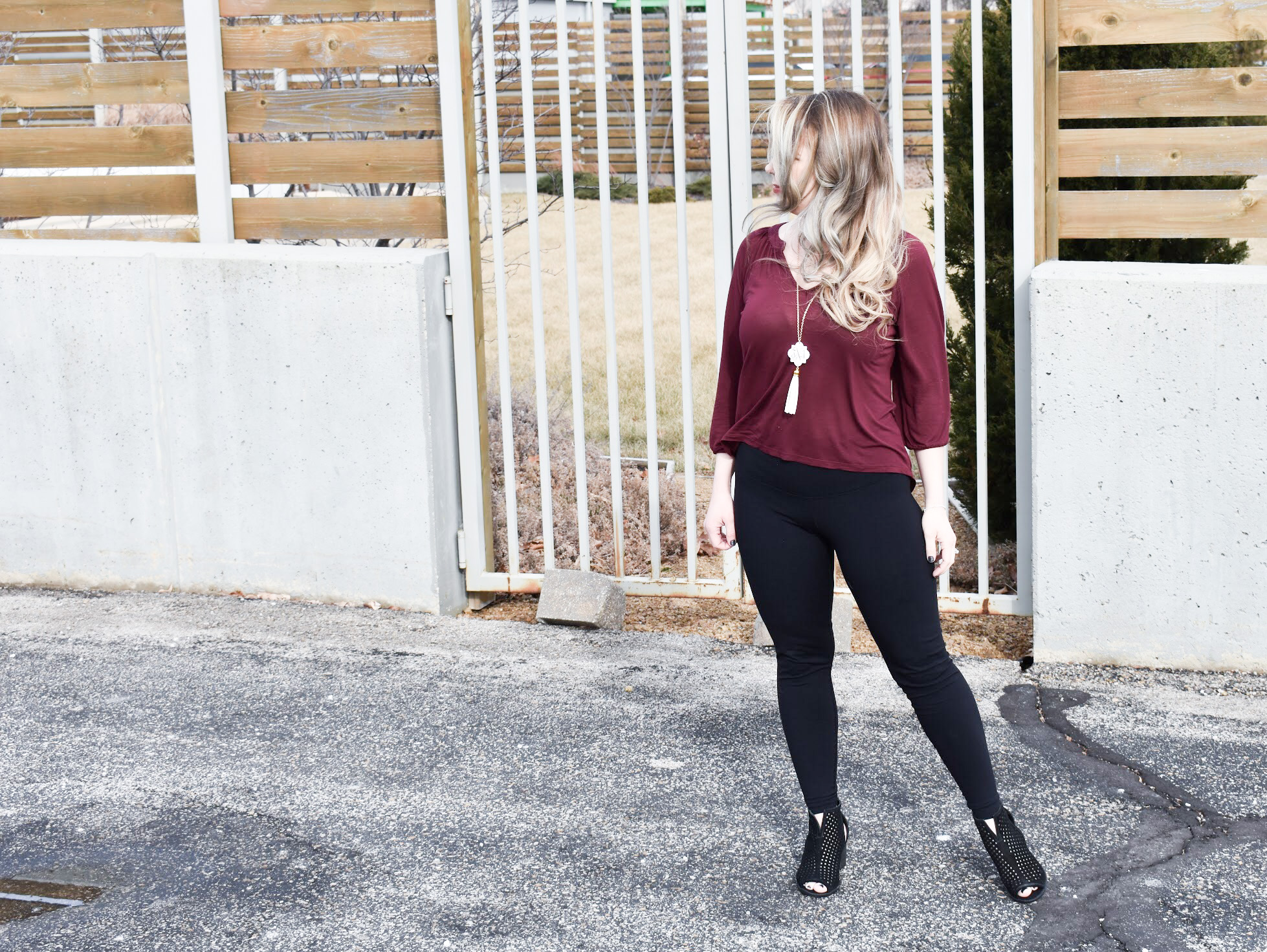 How To Wear Black Leggings With Ankle Boots