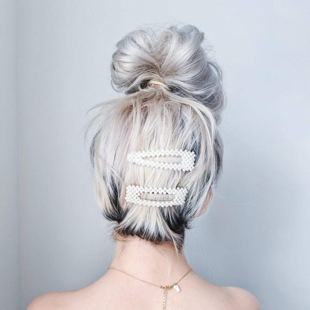 How To Rock Pearl Hair Clip Trend - Hotttest Hairstyles 
