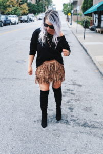 Fall outfit goals :) I NEED this fringe skirt! Fashion blogger Tricia Nibarger showcases fringe skirt outfit ideas for your fall outfits. Here's how to wear a fringe skirt in the fall and winter! This skirt is just $17 and a perfect addition to your fall 2019 wardrobe. #shein #sheingals #falloutfits