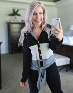 Shein Try On Haul 2019 - Is Shein legit? Shein try on haul featuring the cutest Shein finds for fall and winter 2019, styled by fashion blogger Tricia Nibarger of COVET by tricia. #shein #tryon #haul