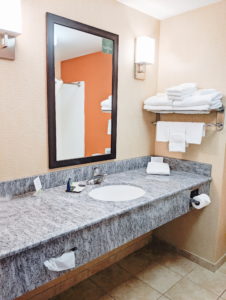 Sleep Inn Dyersburg TN Review - Dyersburg TN Hotels: Detailed Sleep Inn Dyersburg TN reviews with 15 photos and updated information as of fall 2019. Find out why Sleep Inn is one of the best hotels in Dyersburg, TN in this Dyersburg TN Travel Guide. (ad) #madeintn #dyersburg #dyersburgtn #tennessee