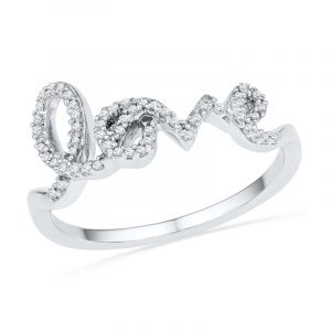 The Best Diamond Love Ring Dupes - Rounding up the best diamond love ring dupes! Love the Avanessi diamond love ring? I've found some great affordable love rings for you to choose from! #love #lovering #designerdupes #dupe